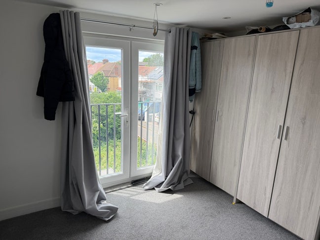 Loft room for rent  Main Photo