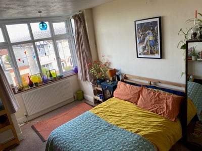 Gorgeous spacious home in BS5 1 room to rent Main Photo