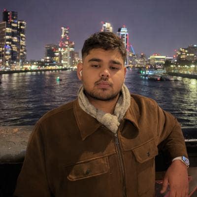 Student Male seeks a single or double room Main Photo