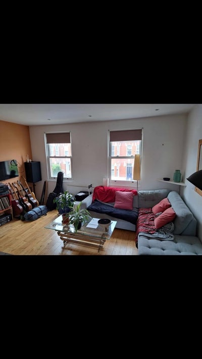 Double Room July Sublet in Honour Oak Park Main Photo