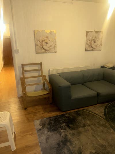 3 bedroom flat|Spacious|Garden|8mins to station Main Photo