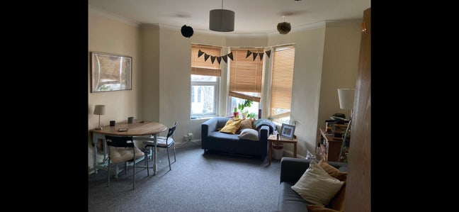 Bishopston flatshare all bills included  Main Photo