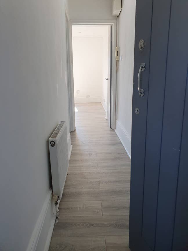 Beautiful  Clean 1 bed room flat to rent - Norwood Main Photo