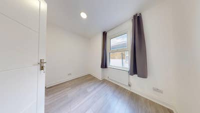 Newly refurbished room in Cricklewood, Bills Inclu Main Photo