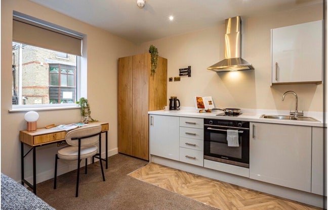 🚨 New Studios Close To City Centre🚨 Main Photo