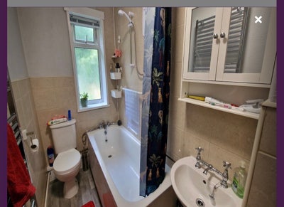 Double-Bed Furnished room  Main Photo