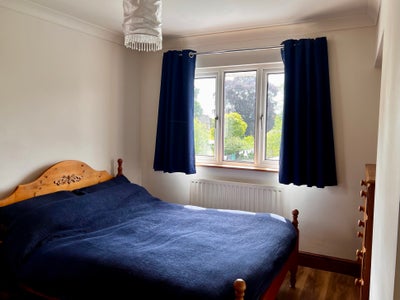 2 Double rooms in shared house (Devizes) Main Photo