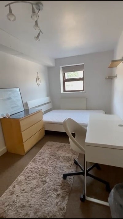 LS6 Rooms to Rent for Dss Main Photo