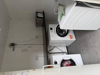 &pound;950: Self Contains Studio/Open Plan Kitchen  Main Photo