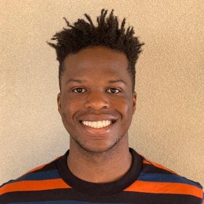 Professional Male seeks a single or double room Main Photo