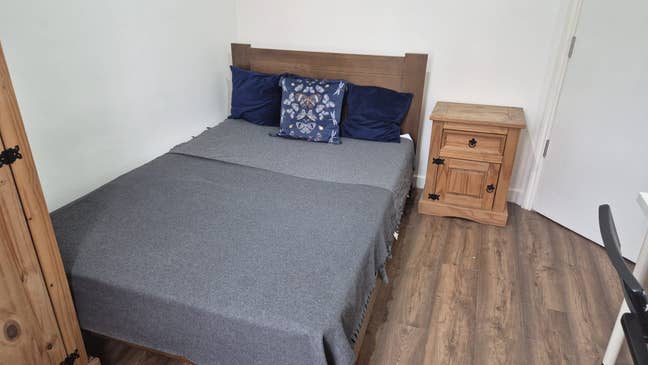 Double room near Station Main Photo