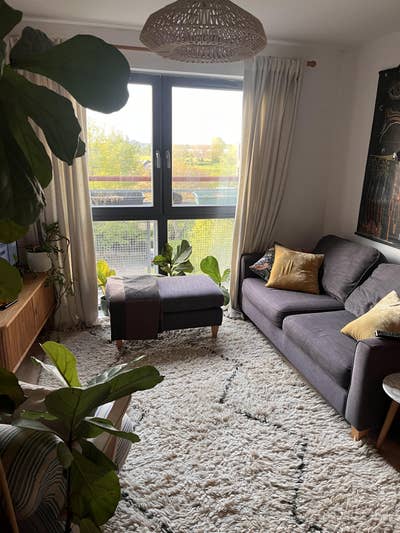 Light and airy one bedroom flat in Clapton  Main Photo
