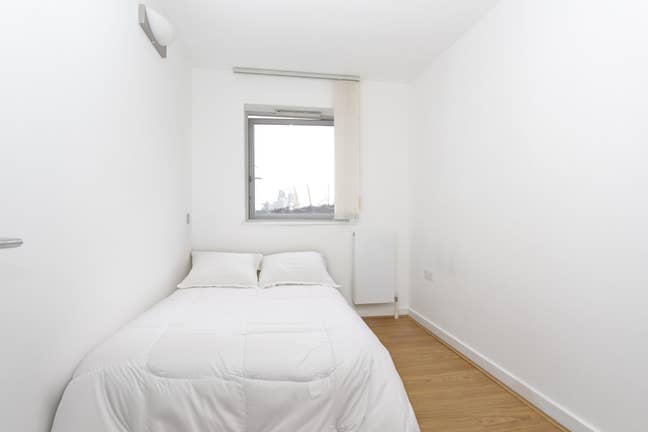 🏡2 Beautiful Rooms Available in North Greenwich Main Photo