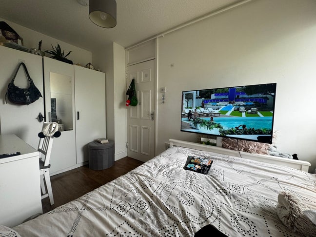 Cute double room in westferry Main Photo