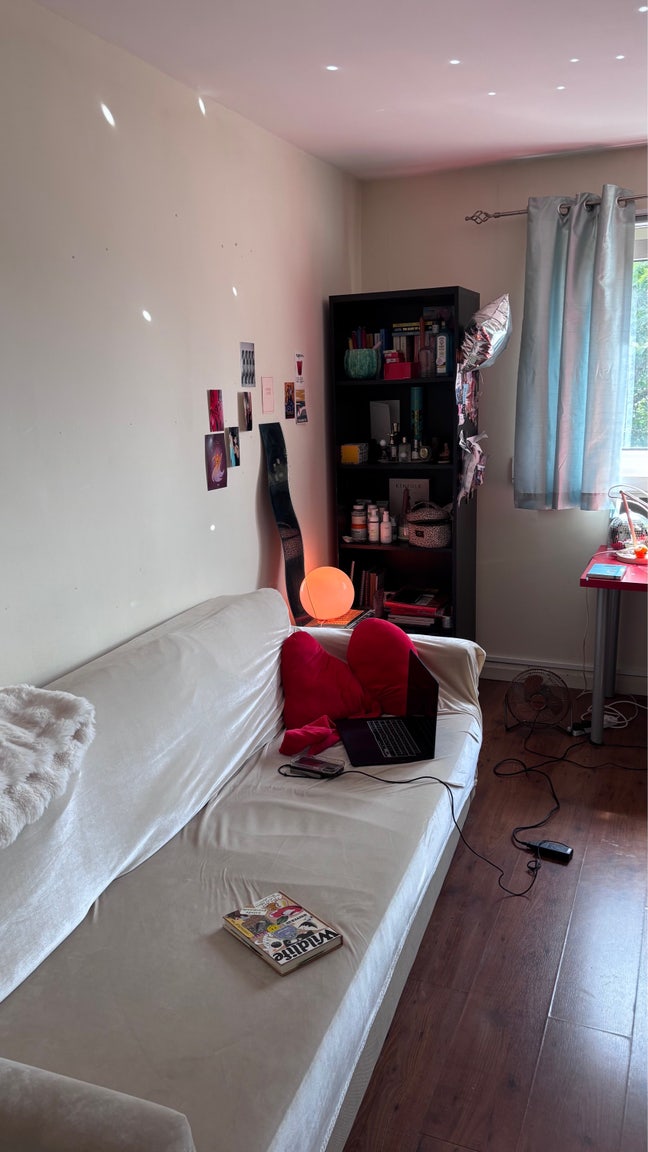 Bright Room Available Near Euston Station & UCL Main Photo