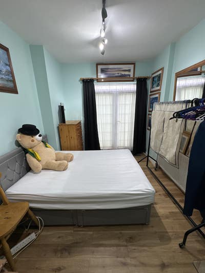 Live in Luxury  Main Photo