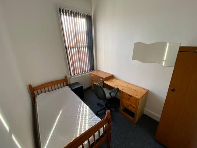 **✨ Modern Double Room | 5 Mins to City Centre** Main Photo