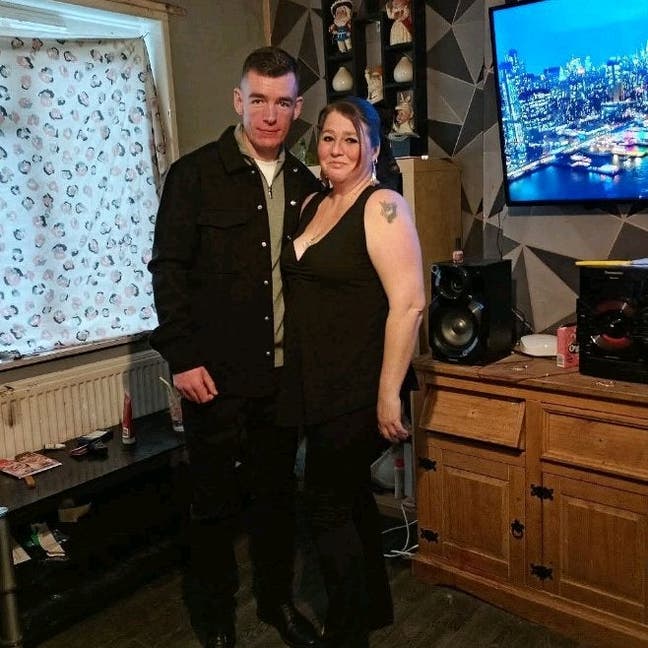 33 year old Male seeks a double room Main Photo