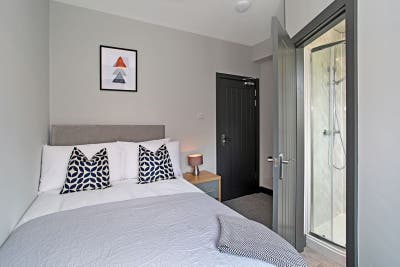 Ensuite room in Selby - All bills included Main Photo