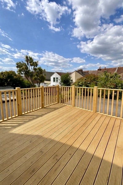 Wow Ensuite Room with Private Patio Available Now  Main Photo