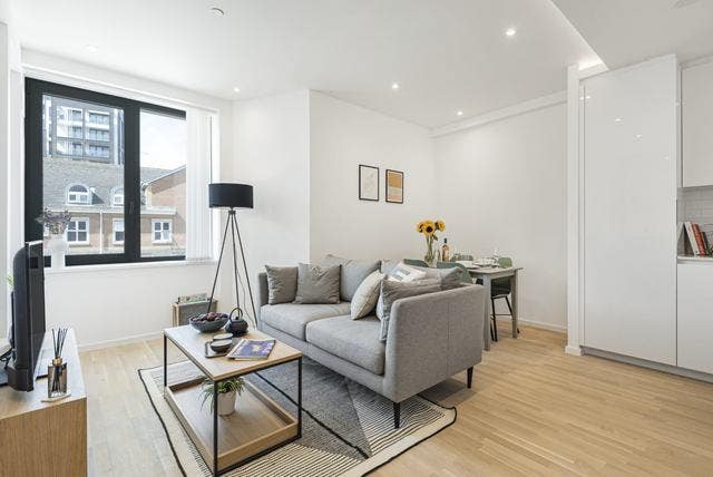 1 Bed Superior | Spacious 1 Bedroom Apartment in R Main Photo