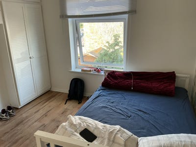 🏡 Spacious Furnished Room Available in Walthamsto Main Photo