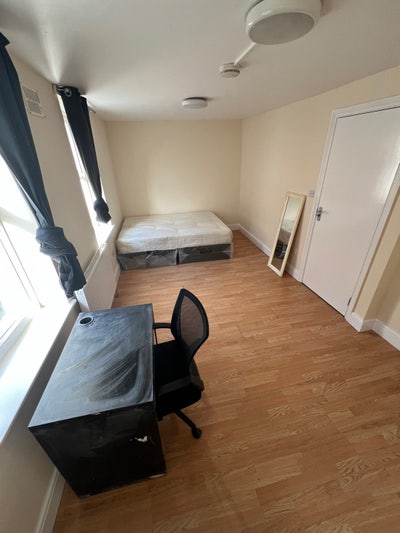 Double room in Brick Lane/Liverpool Street Main Photo