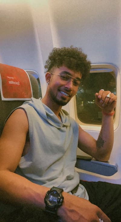 27 year old Male seeks a double room Main Photo