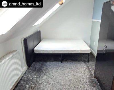 Room close to Arnos Grove Station Main Photo