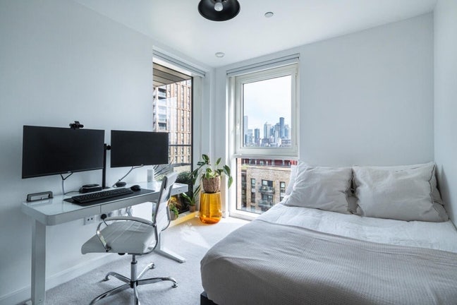 🌟 Double Bedroom + Private Bedroom in Zone 2 Main Photo