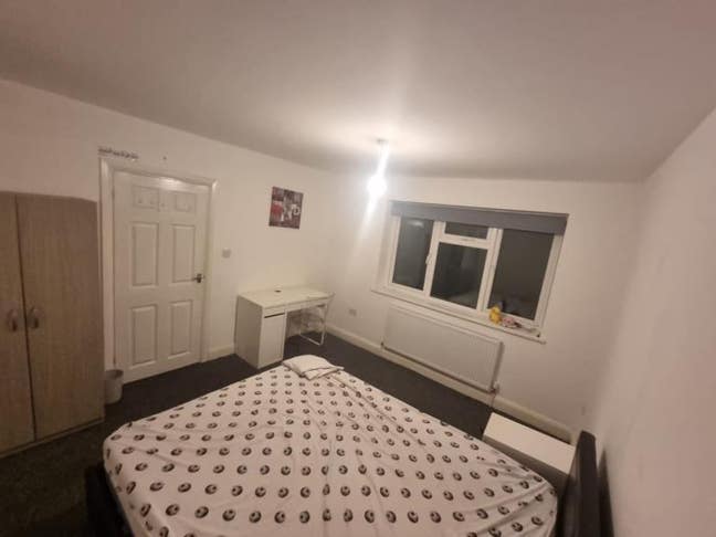 A Double Room in romford Main Photo