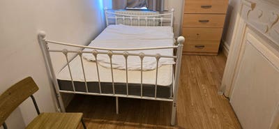  Double Bedroom Next to Tooting Bec Station. Main Photo