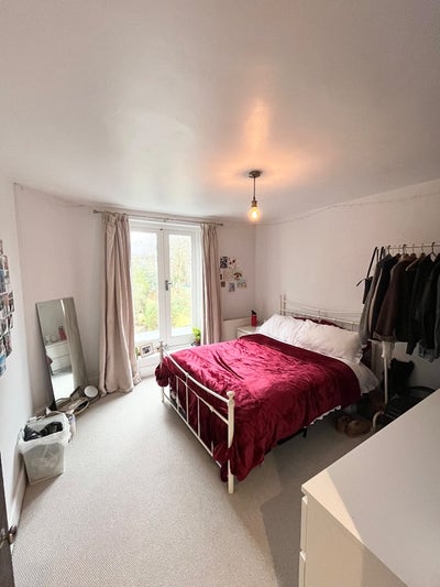 Beautiful spacious double room  Main Photo