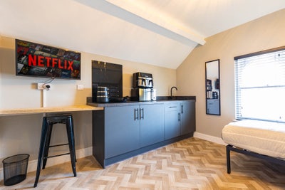 Studio apartment  Main Photo