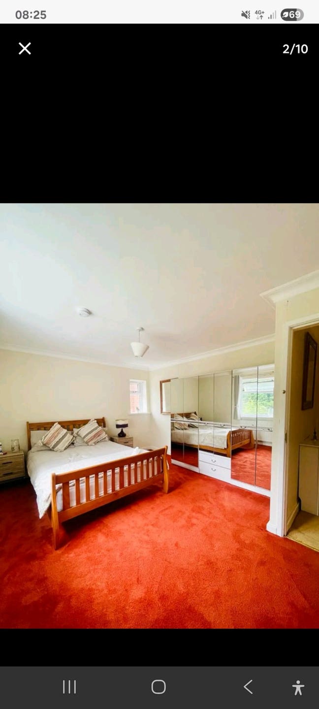 All bills inc, ensuite, Near Manor Hospital, LARGE Main Photo