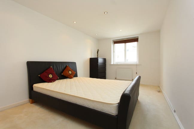 E14/Jubilee/Elizabeth Ln-Top Rooms in Canary Wharf Main Photo