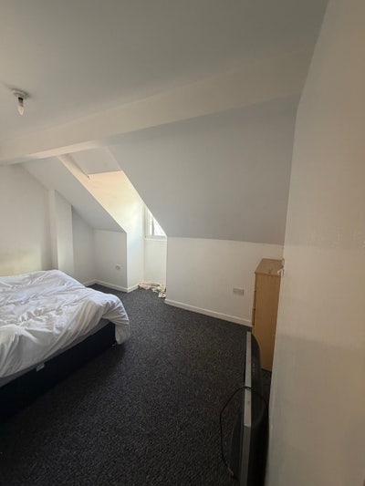 Double room with bills included  Main Photo