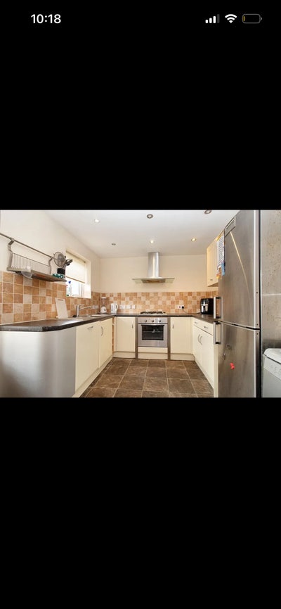 Quick Move En-Suite Rooms Available HU5 Main Photo