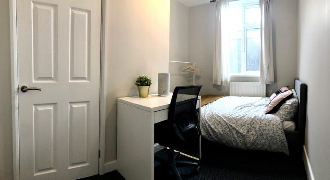 🏡 Beautiful BS3 Ensuites Double Main Photo