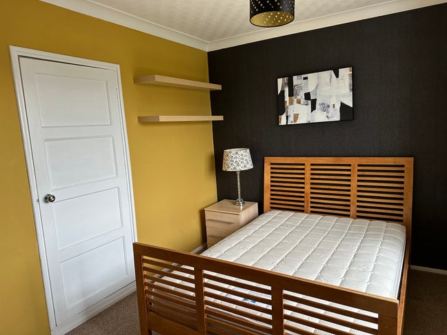 Professional house share - Rooms in Cheltenham Main Photo