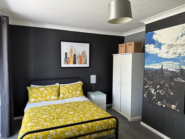 Professional house share - Rooms in Cheltenham Main Photo