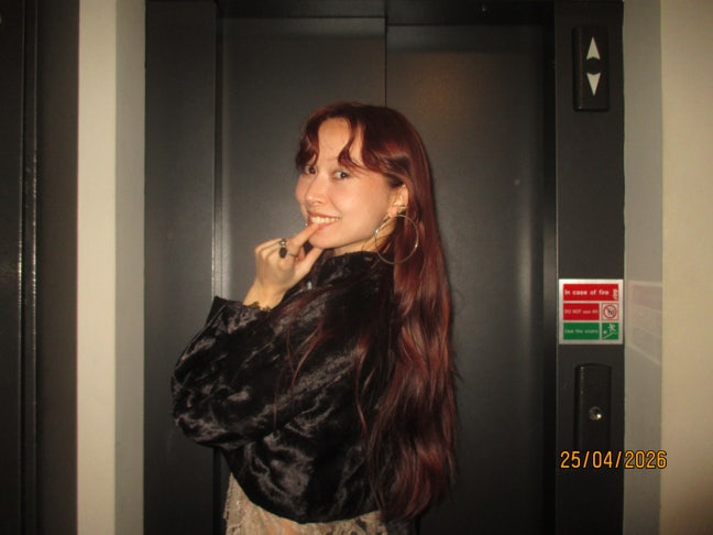 Looking for a friendly and social flat/flatmates! Main Photo