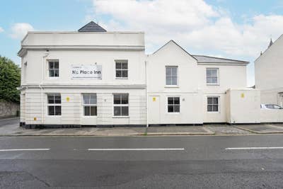 Private Large Studio - Rarely Available  Main Photo