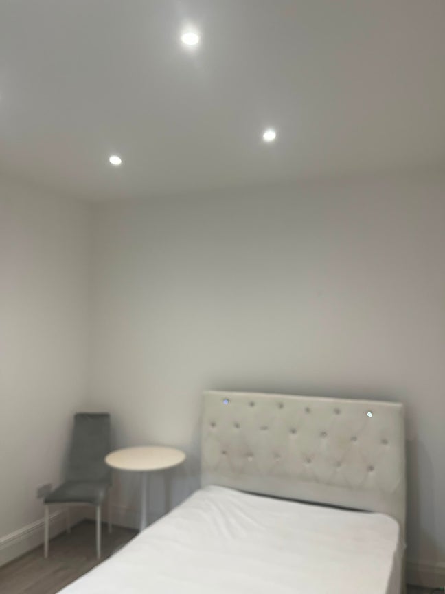 Double room to rent for female  Main Photo