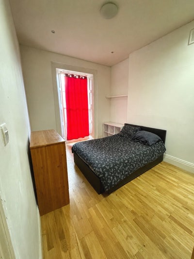 Joint Tenant Wanted – 2-Bed Flat in Camden Town Main Photo