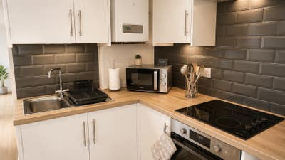 *Special Offer *En-Suite Rooms No Deposit * Main Photo