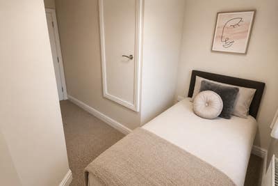 New Ensuite Rooms in Conisbrough Main Photo