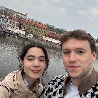 Hi! My name is Daniel, and my partner Gabi an... Main Photo