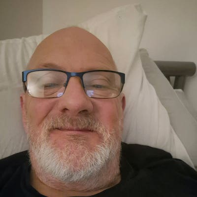 55 year old Male seeks a double room Main Photo