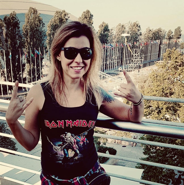 Hi, I'm Tania, a 45-year-old professional wor... Main Photo